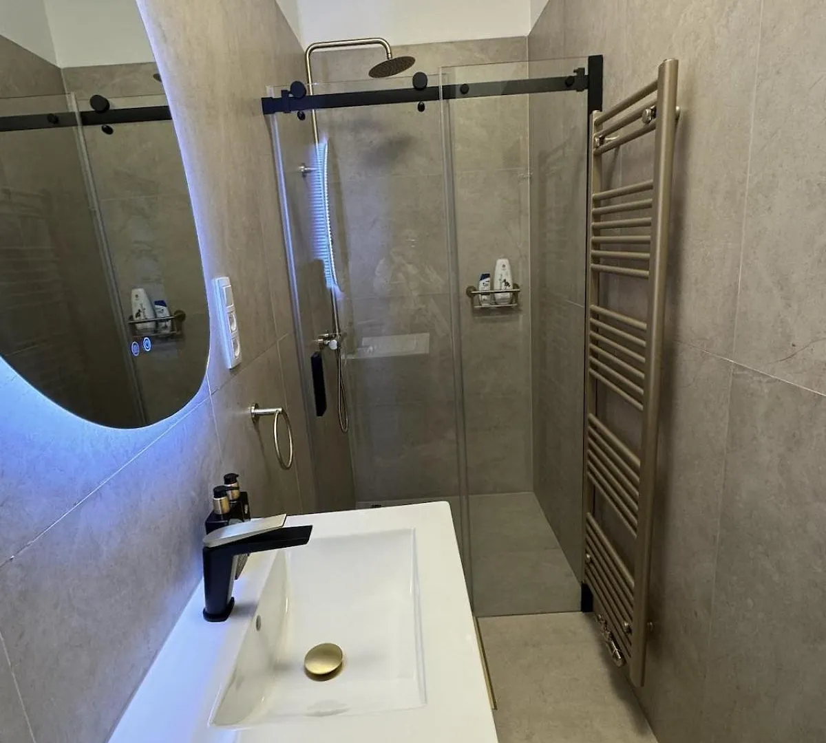 Lejlighed Luxury Suites Royal By Rikas Hotels Antwerpen