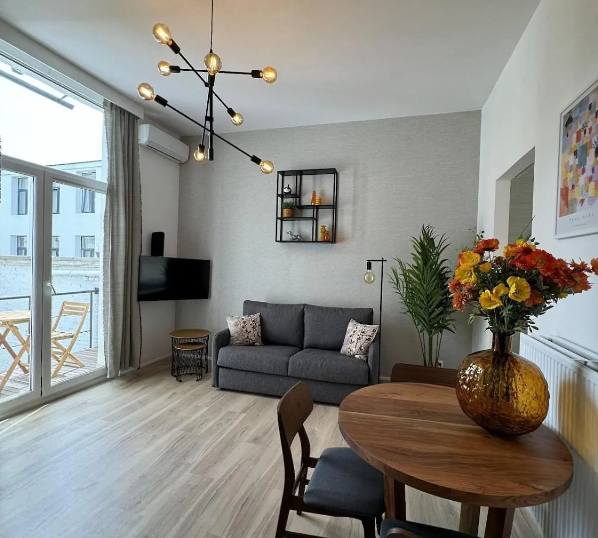 Luxury Suites Royal By Rikas Hotels Antwerpen 0*,  Belgien