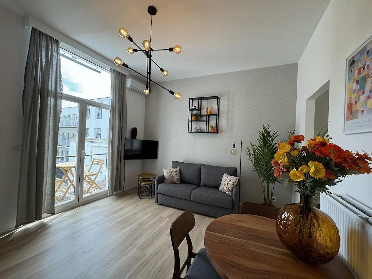Апартаменты Luxury Suites Royal By Rikas Hotels Антверпен